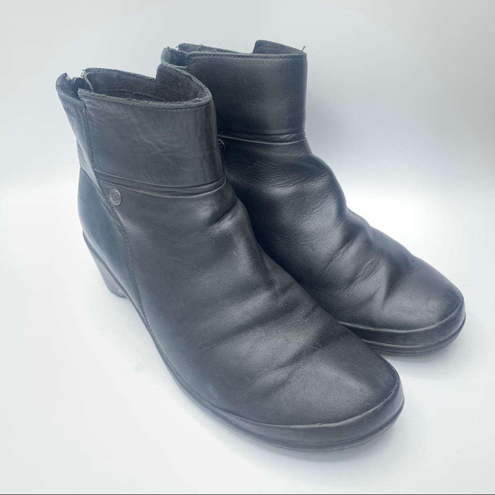 Merrell Leather Ankle Boots